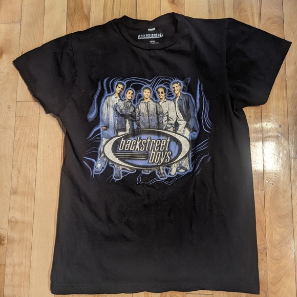 2/10 Backstreet Boy T-shirt - Picture 1 of 1